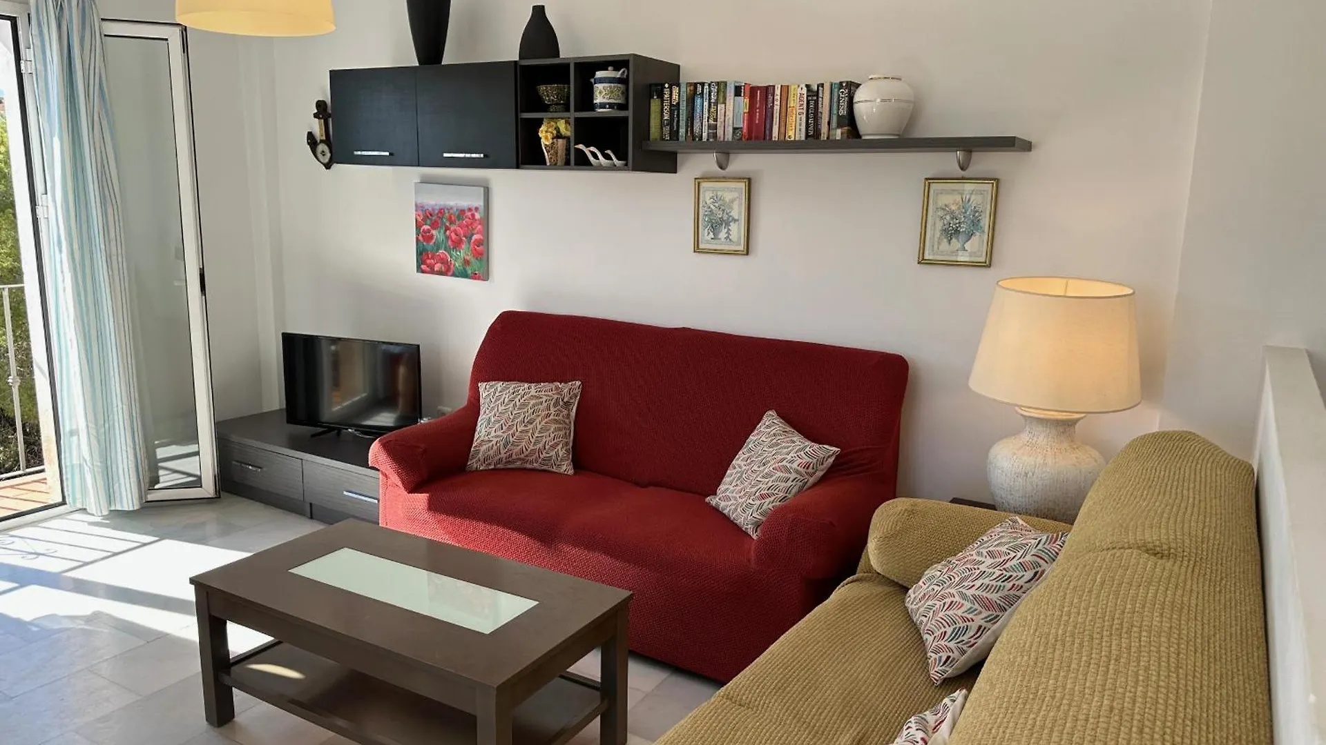 Spacious Family Villa Aljamar 8A Nerja