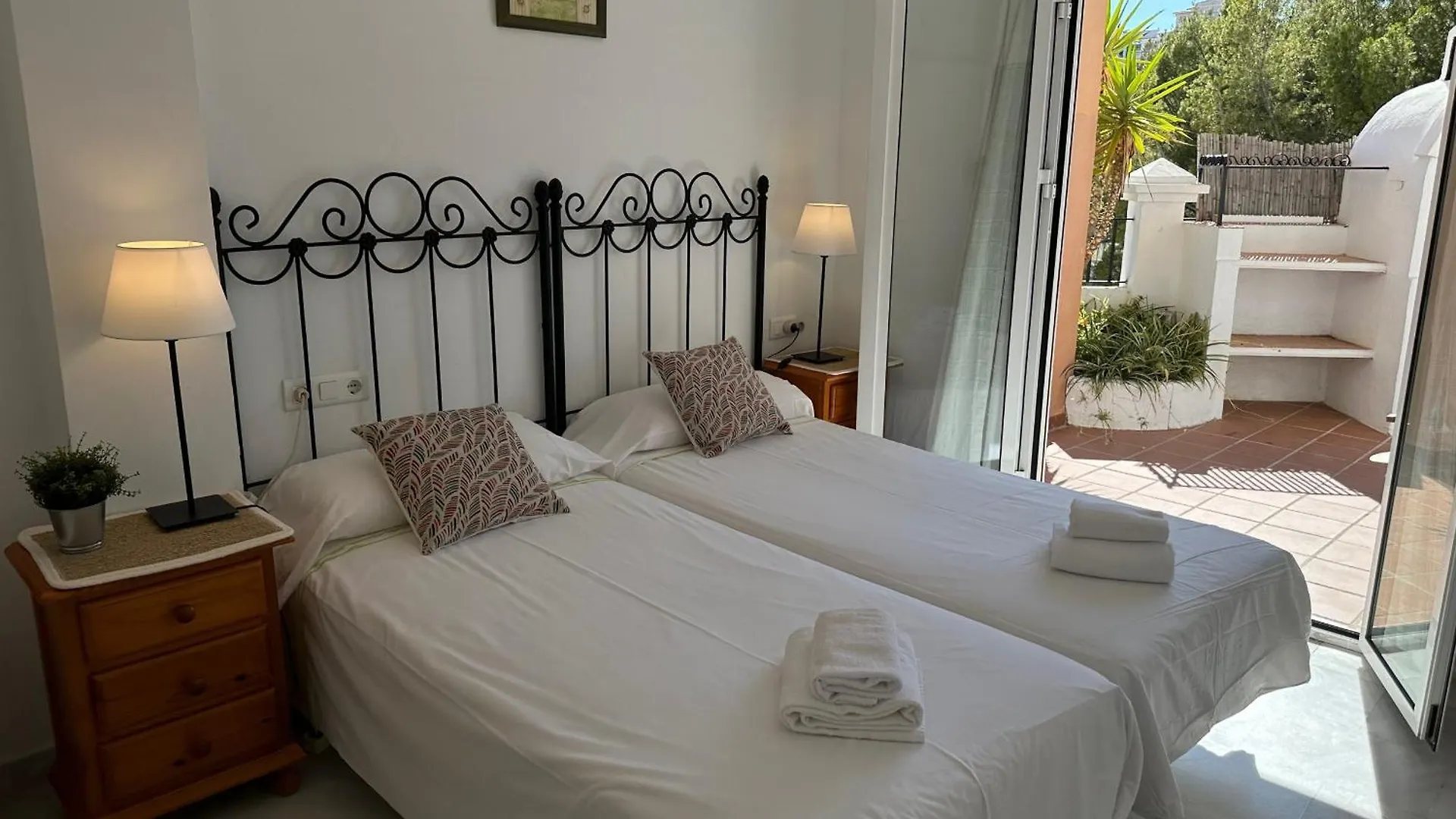 Spacious Family Villa Aljamar 8A Nerja 0*,  Spain