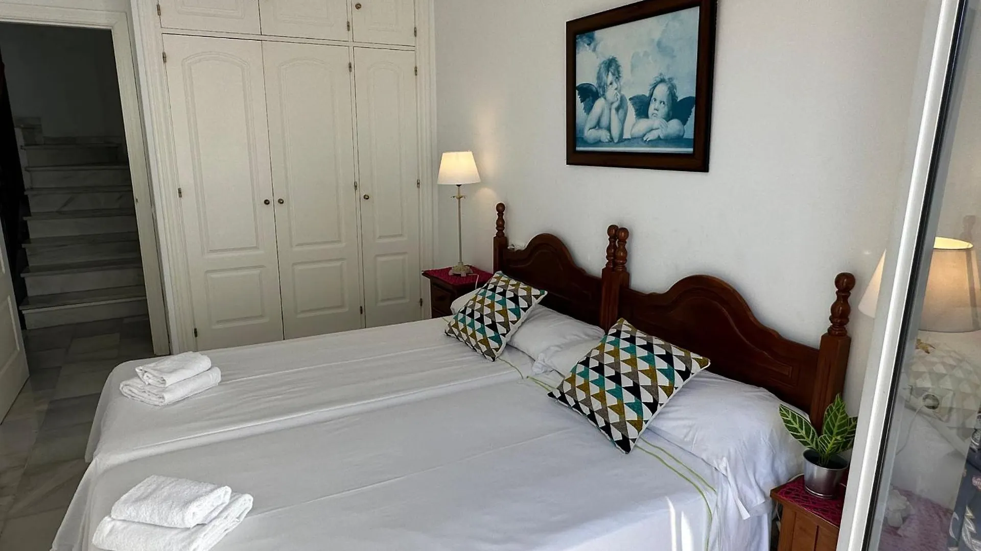 Spacious Family Villa Aljamar 8A Nerja
