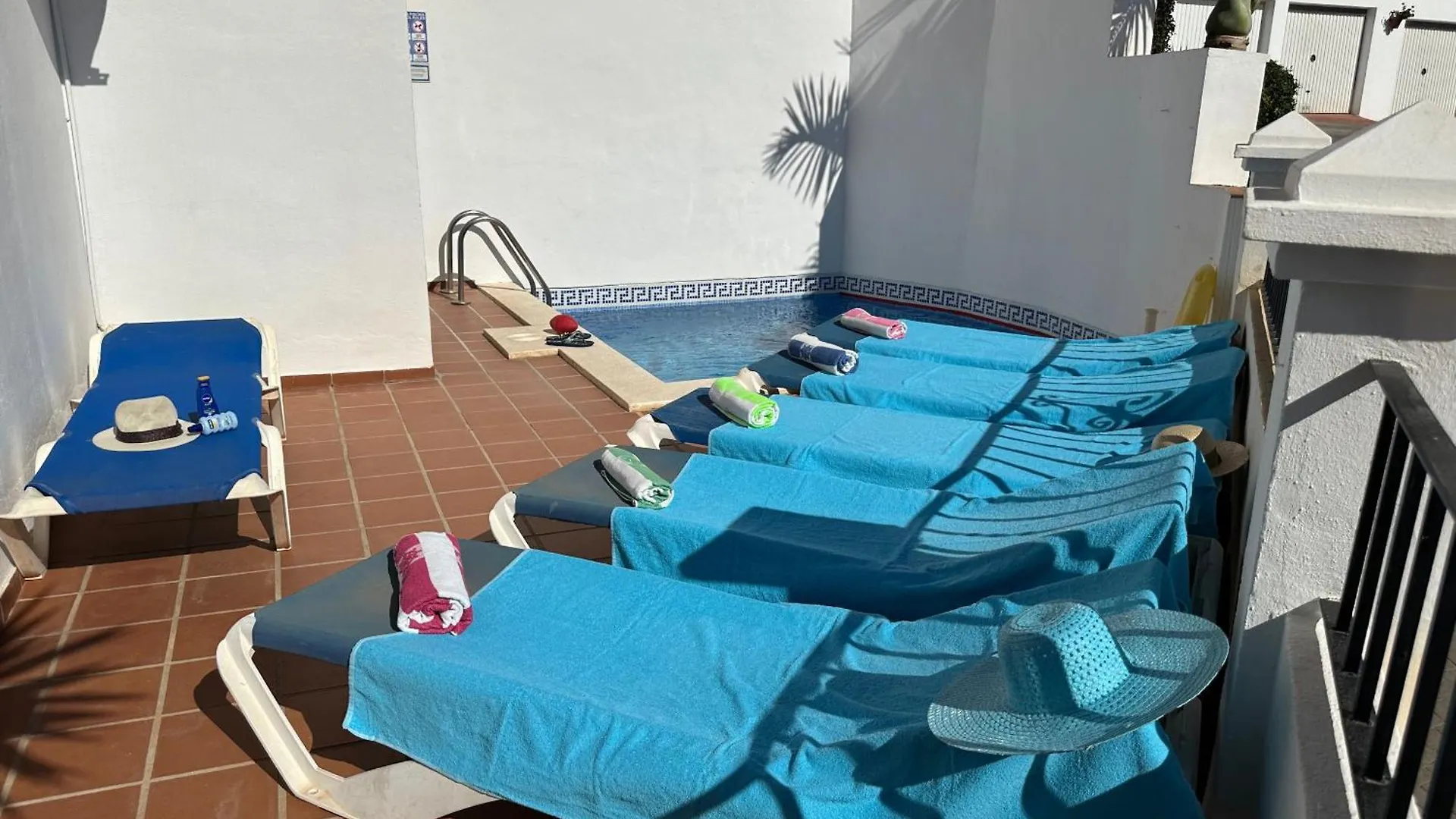 Spacious Family Villa Aljamar 8A Nerja