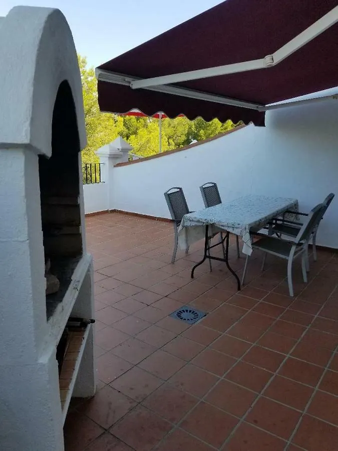 Spacious Family Villa Aljamar 8A Nerja
